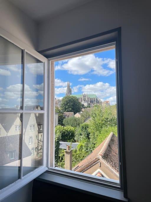 Duplex Bord De L'Eure - Parking Inclus - Jolie Vue Sur La Cathedrale Apartamento Chartres Exterior foto